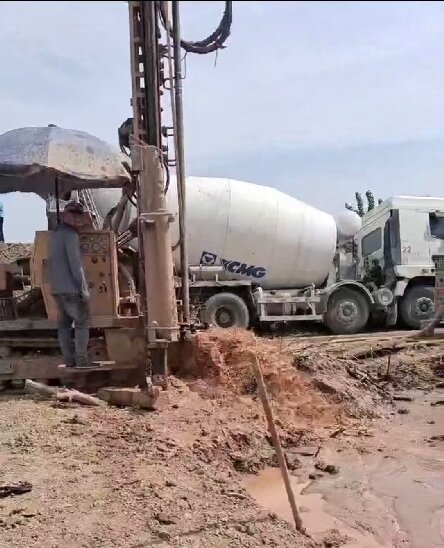 宜秀区岩石井施工